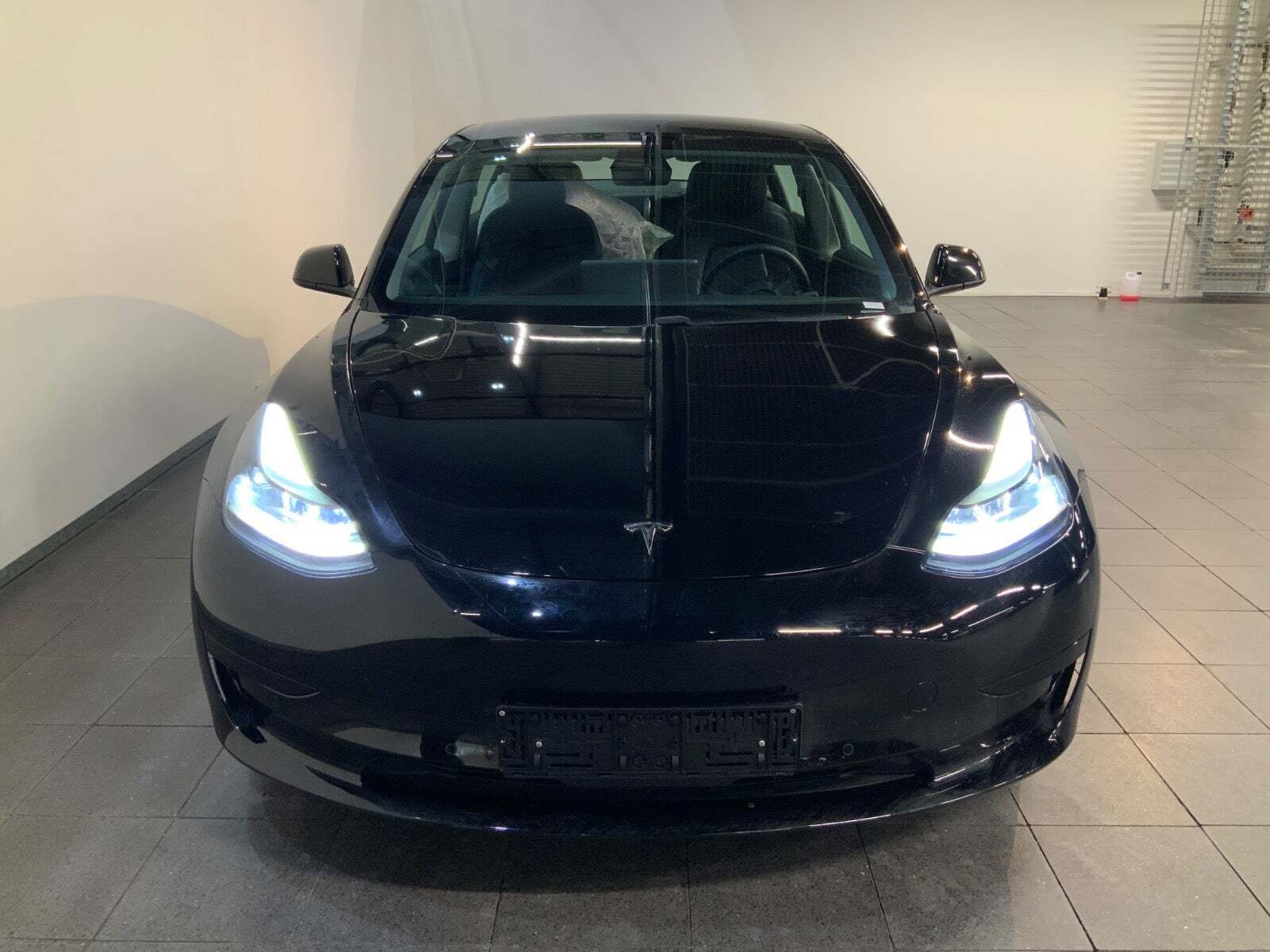 Tesla Model 3 Standard Range+ RWD