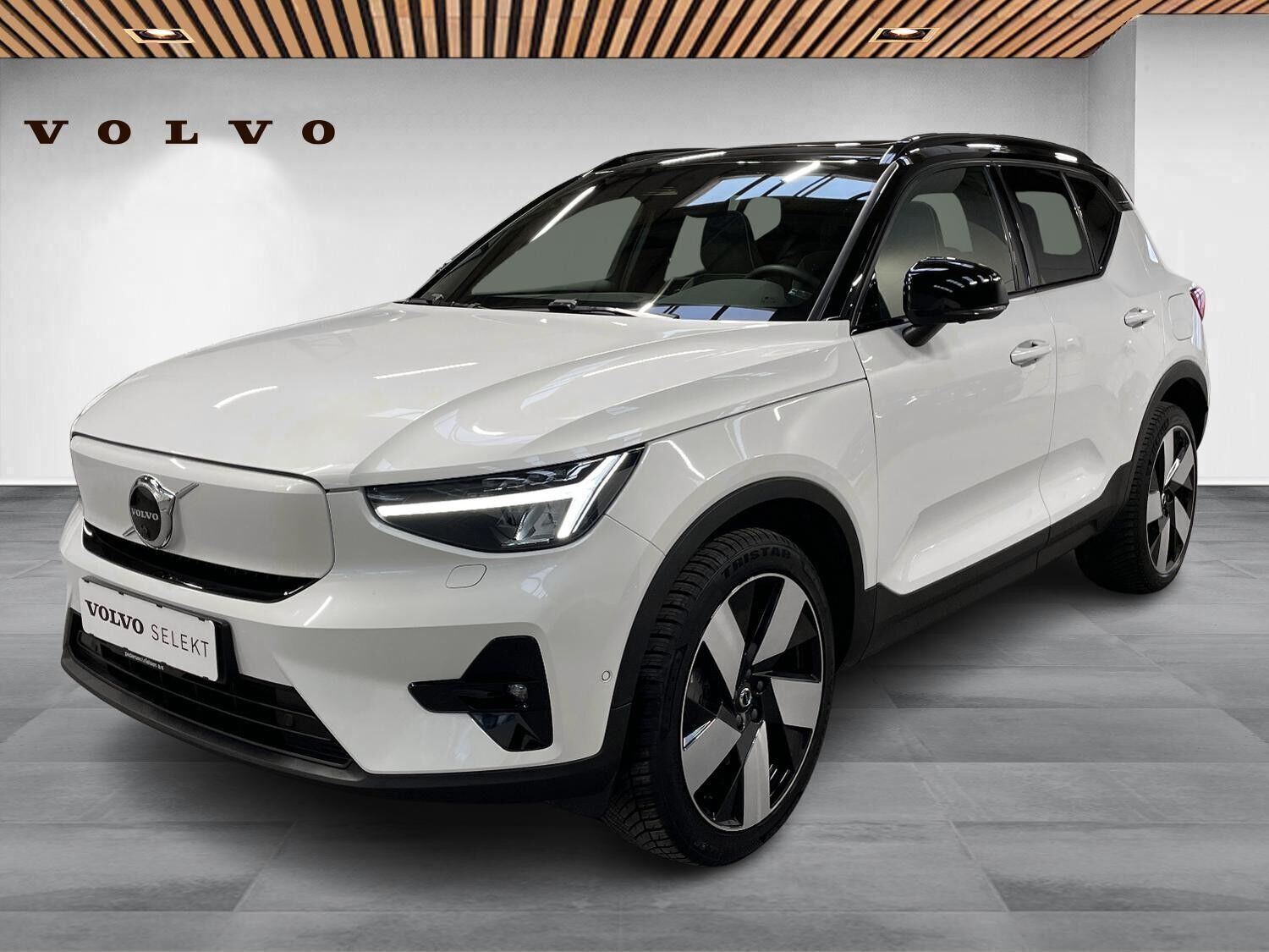 Volvo XC40 P8 Recharge Twin Ultimate AWD 408HK 5d Aut.