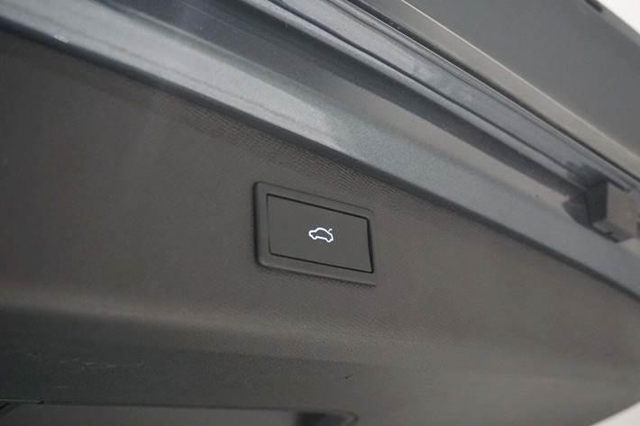 Grå Cupra Leon fra 2022