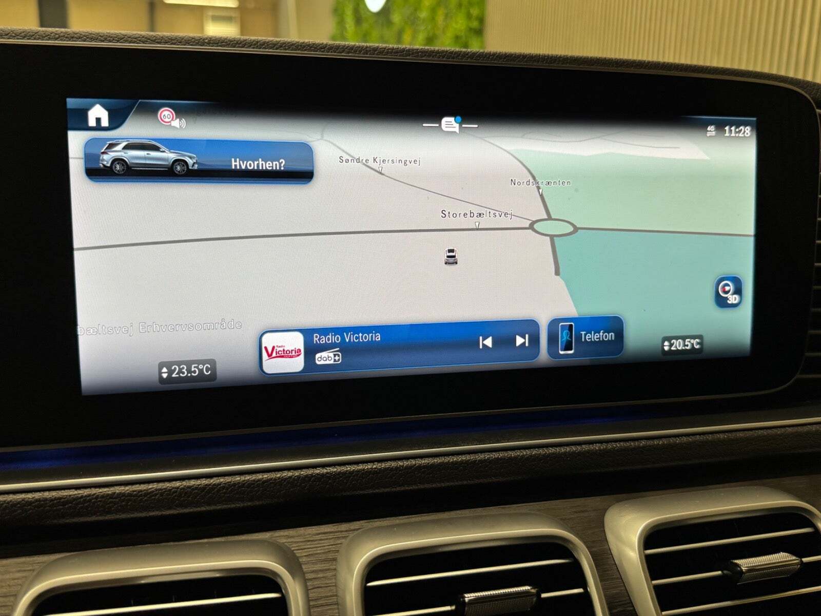 Grå Mercedes GLE350 de fra 2025