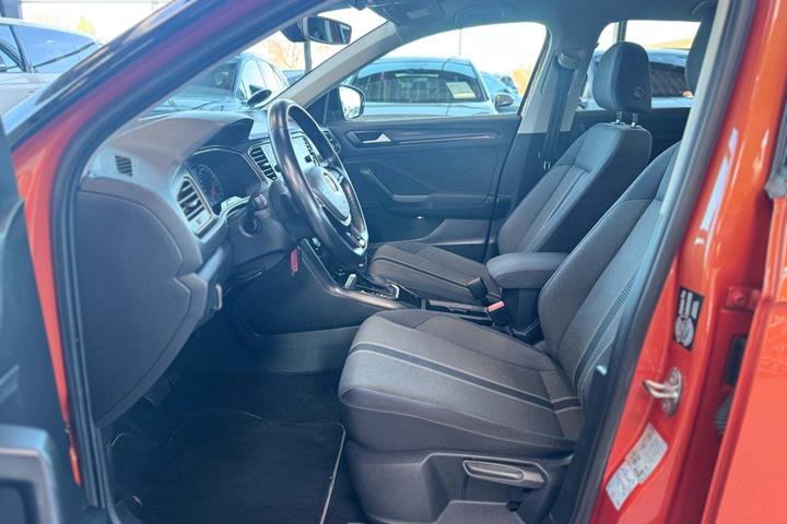 Sort VW T-Roc fra 2019