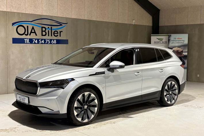 Sølv Skoda Enyaq fra 2021 set udefra