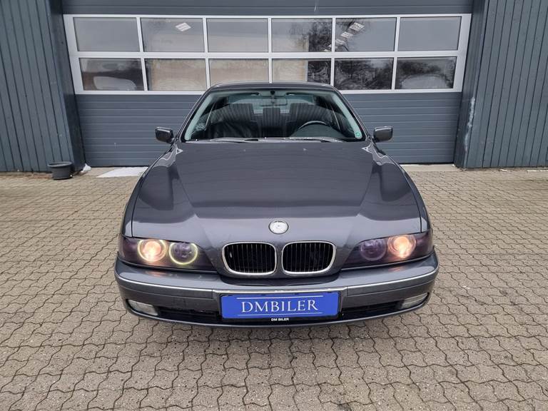 BMW 520i 2,0 150HK Aut.