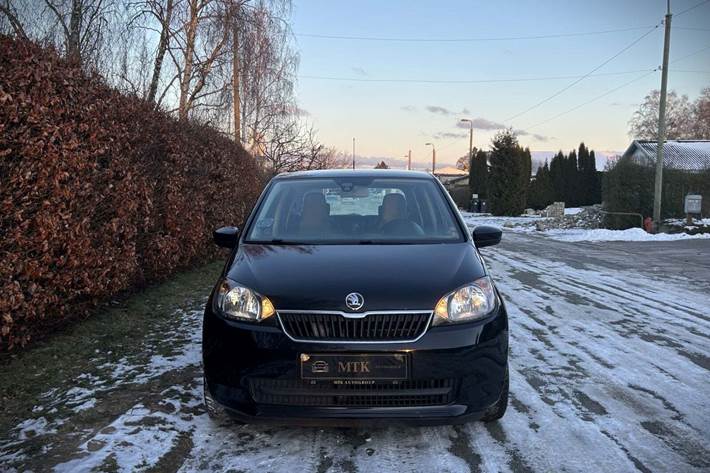 Sort Skoda Citigo fra 2013