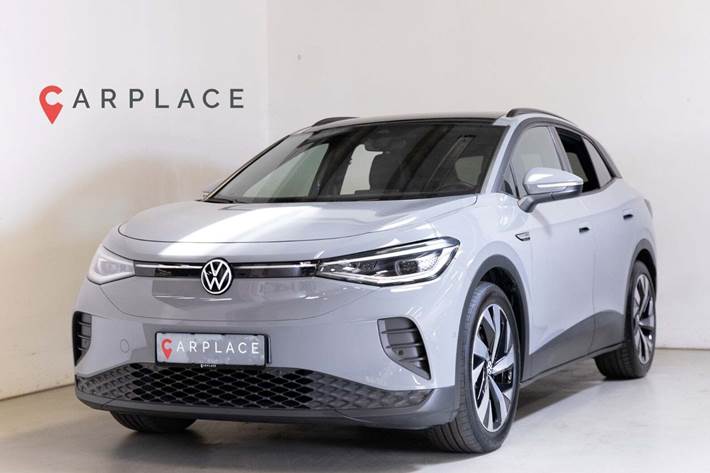 Grå VW ID.4 fra 2022 set udefra