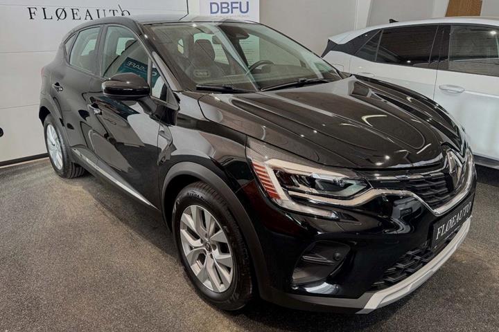 Sort Renault Captur fra 2020 set udefra
