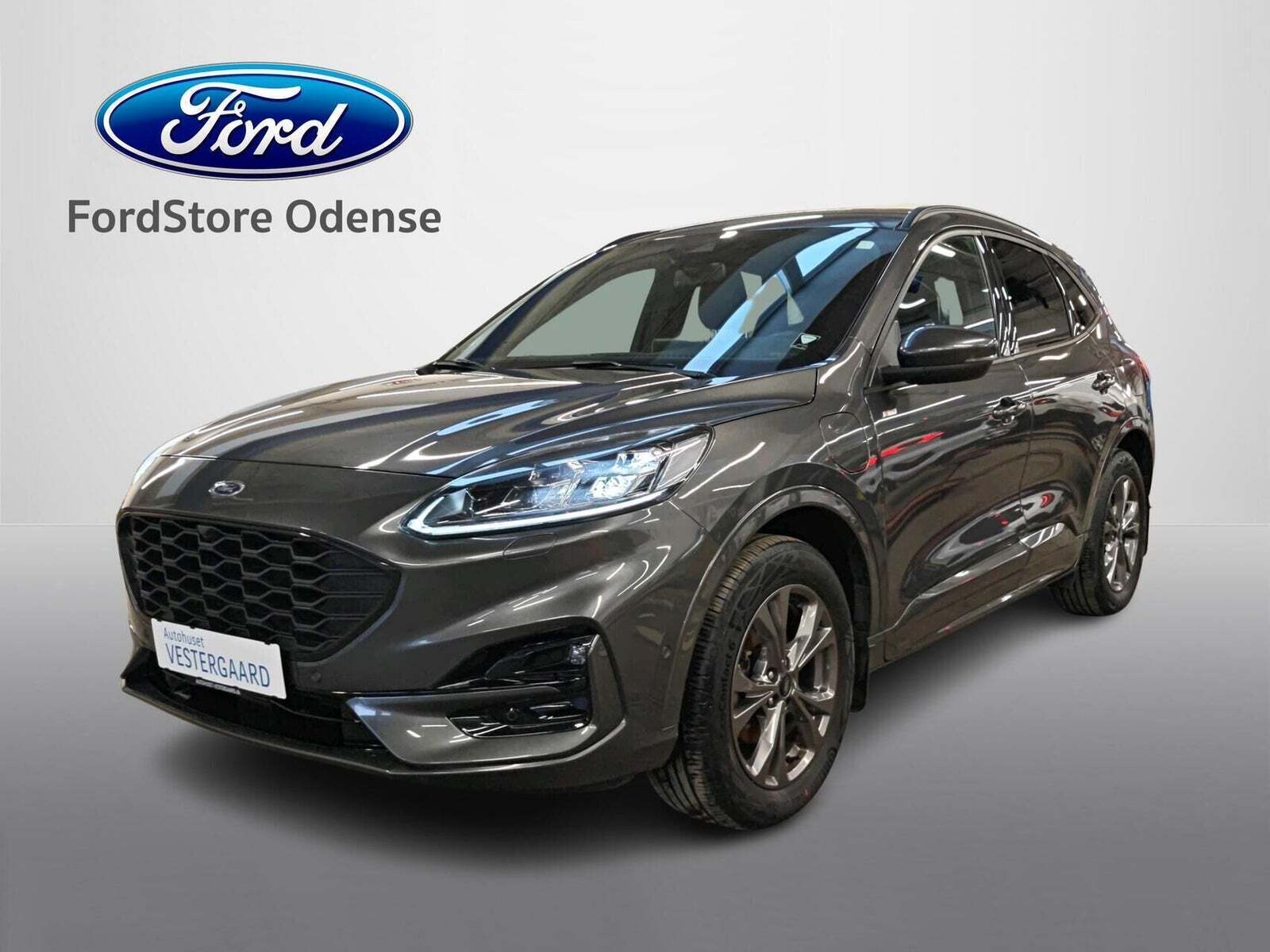 Ford Kuga 2,5 PHEV ST-Line X CVT
