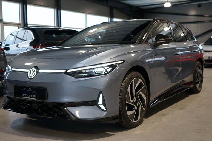 Blå VW ID.7 fra 2025