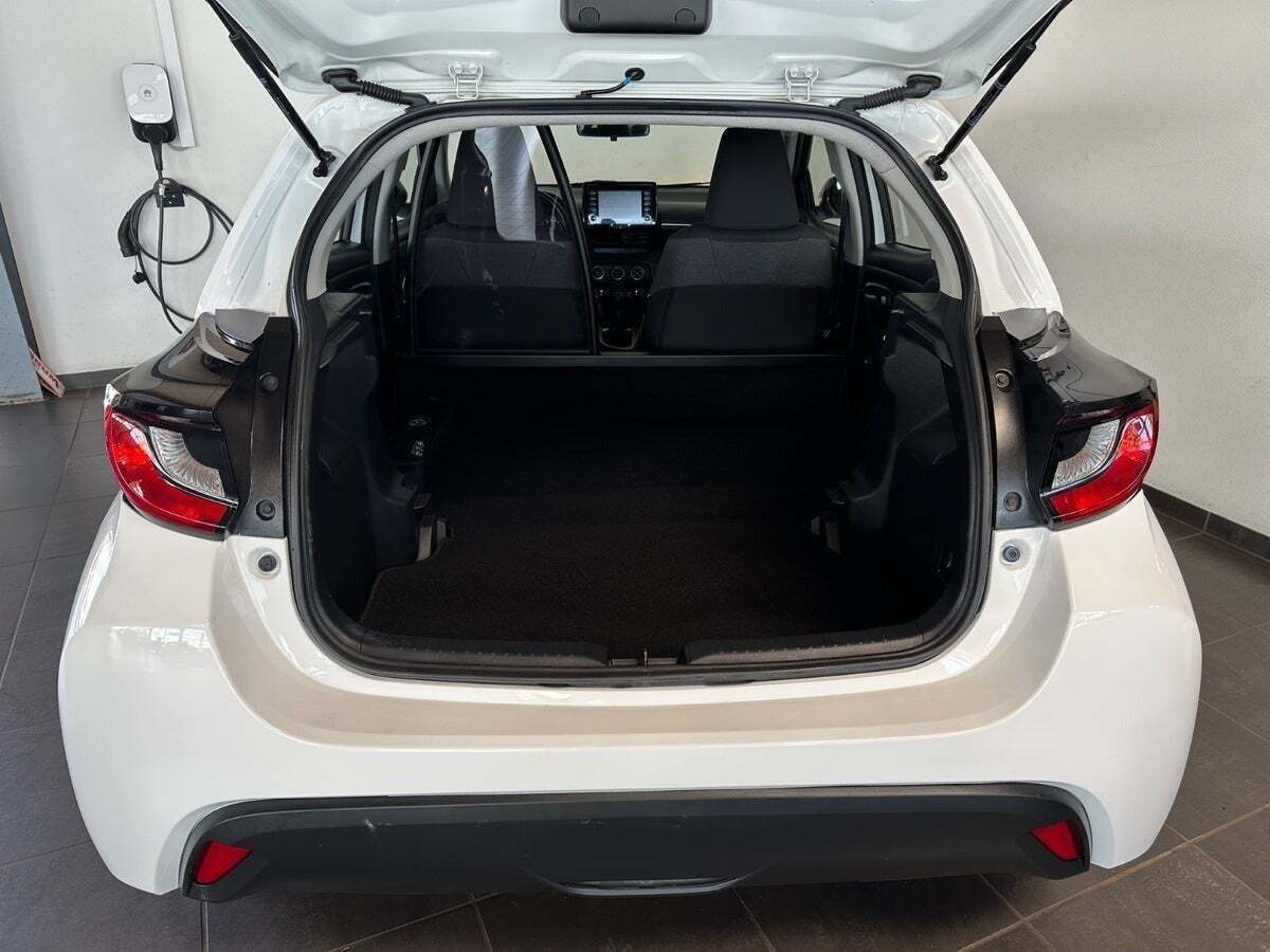 Toyota Yaris 1,0 Essential Van