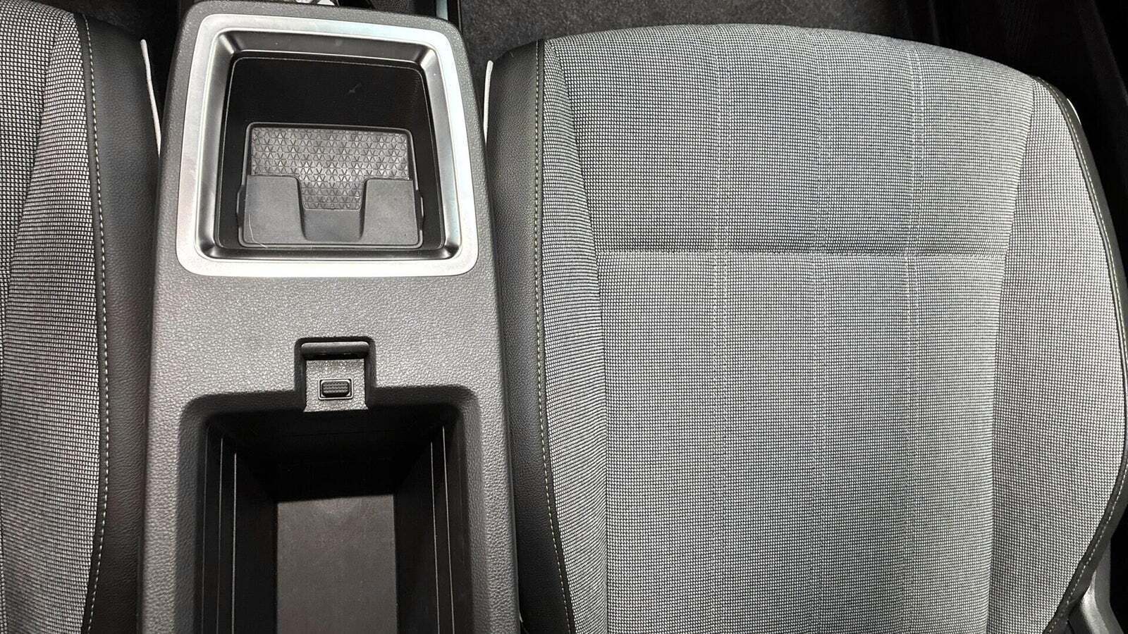 Rød Renault Scenic E-Tech fra 2024