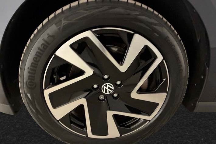 Hvid VW ID.Buzz fra 2024