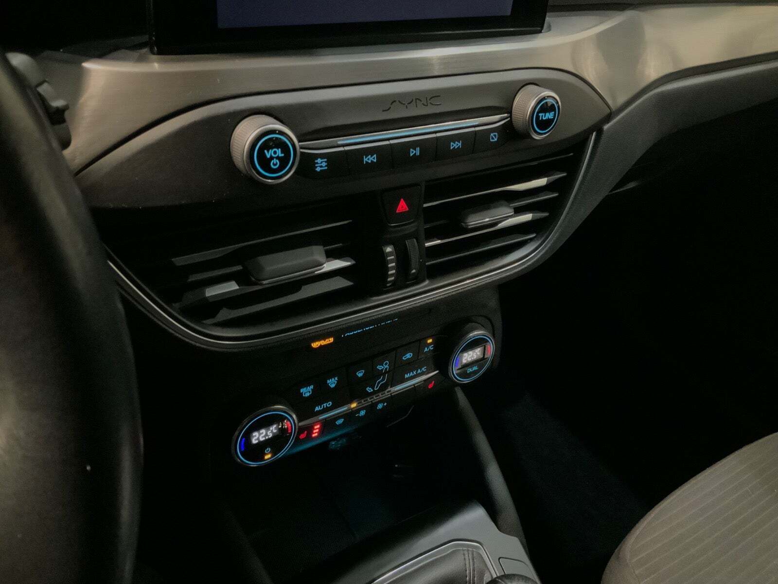 Grå Ford Focus fra 2019