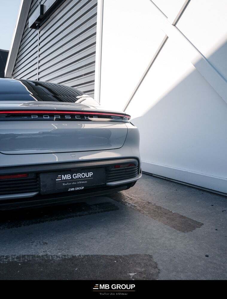 Porsche Taycan 4S