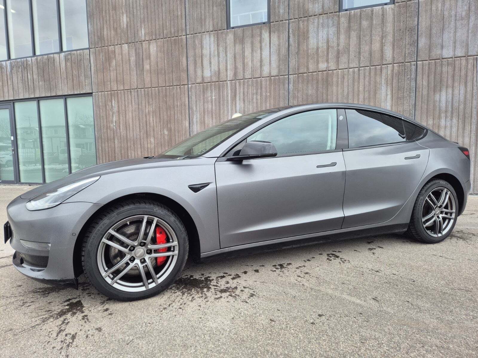 Tesla Model 3 Performance AWD