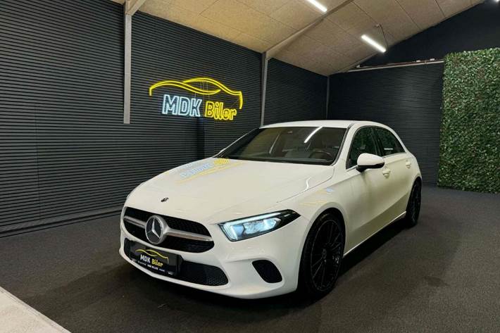 undefined Mercedes A180 d fra 2017