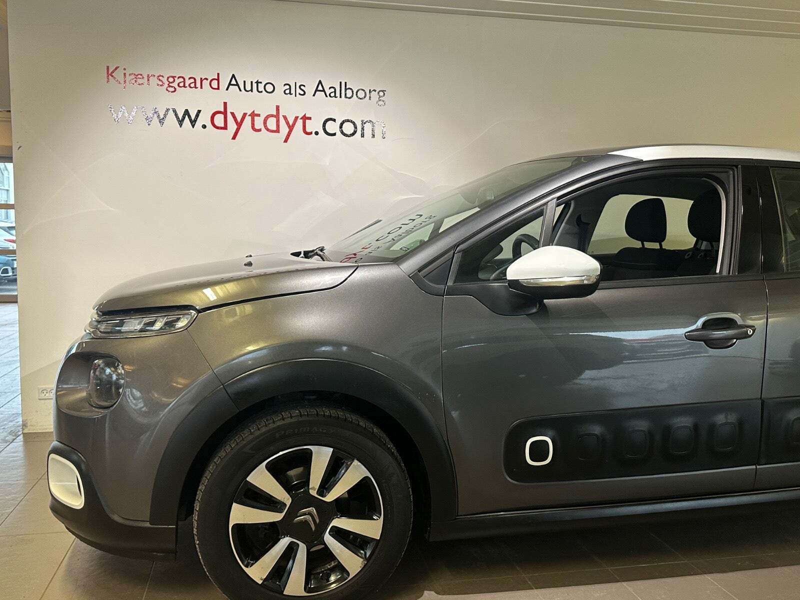 Grå Citroën C3 fra 2018