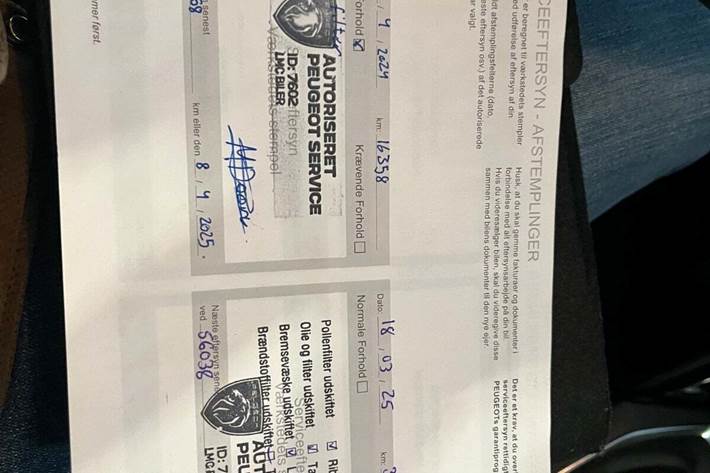 undefined Peugeot 208 fra 2023