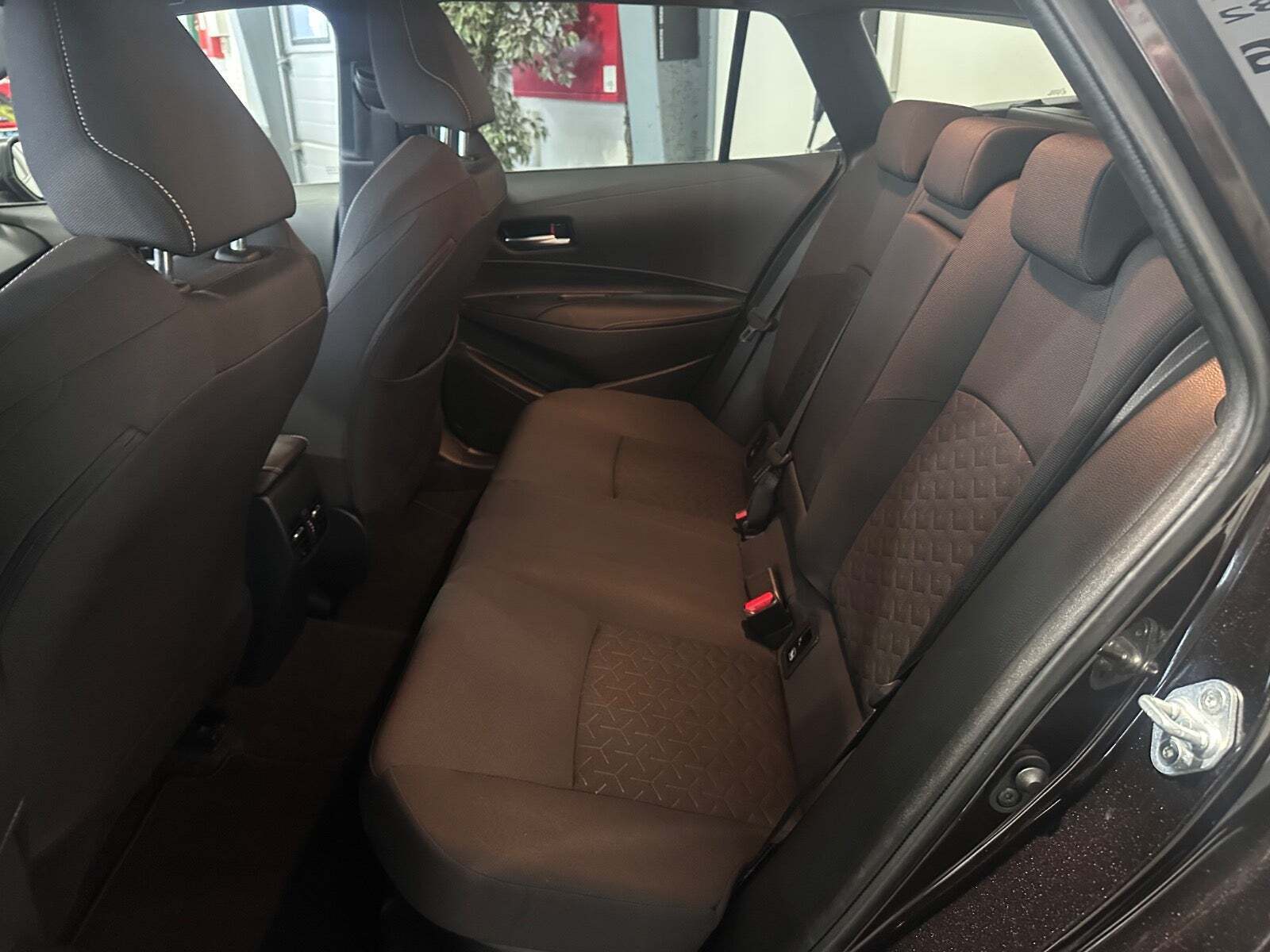 Suzuki Swace 1,8 HEV Exclusive stc. e-CVT