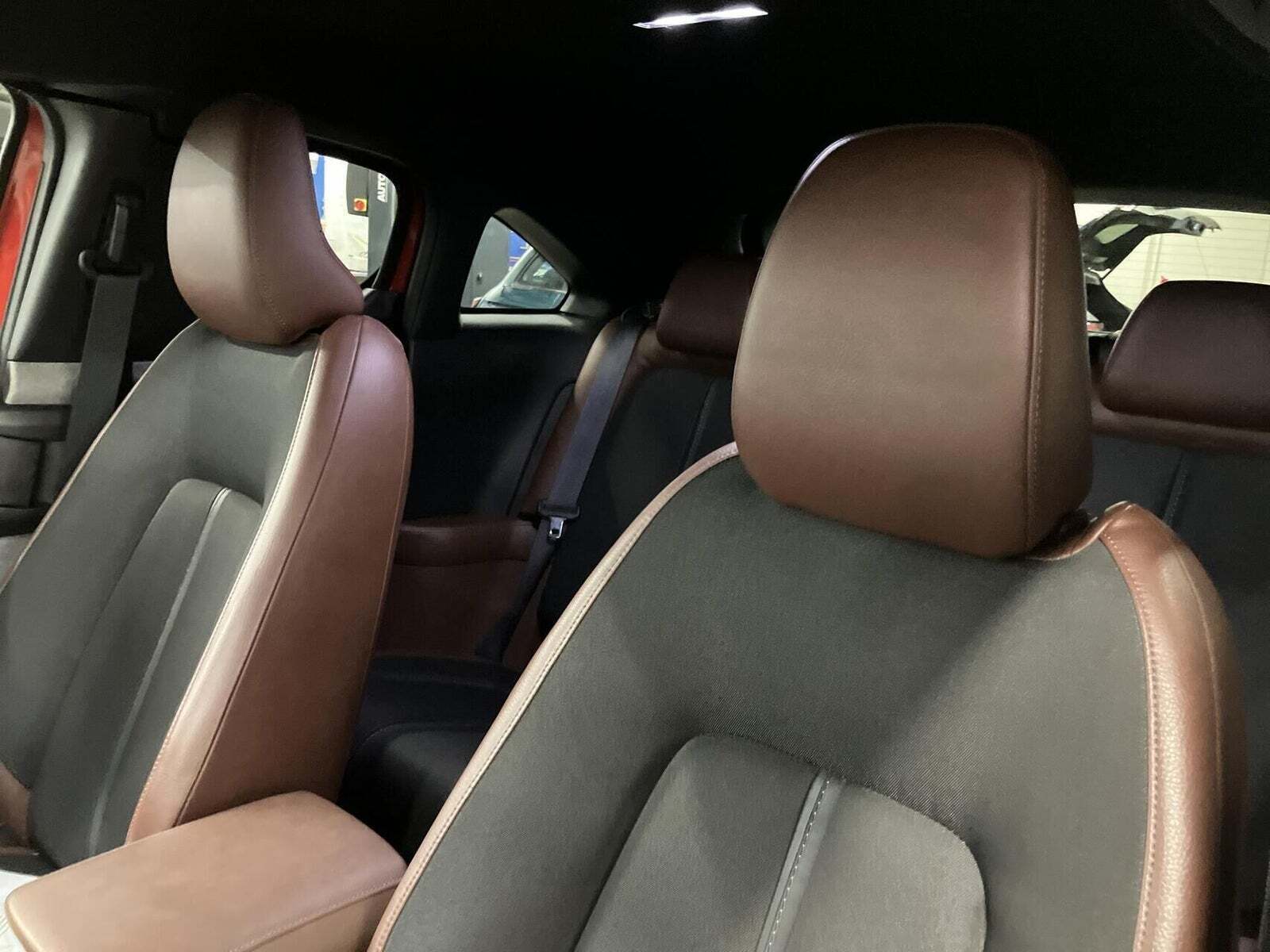 Rød Mazda MX-30 fra 2021