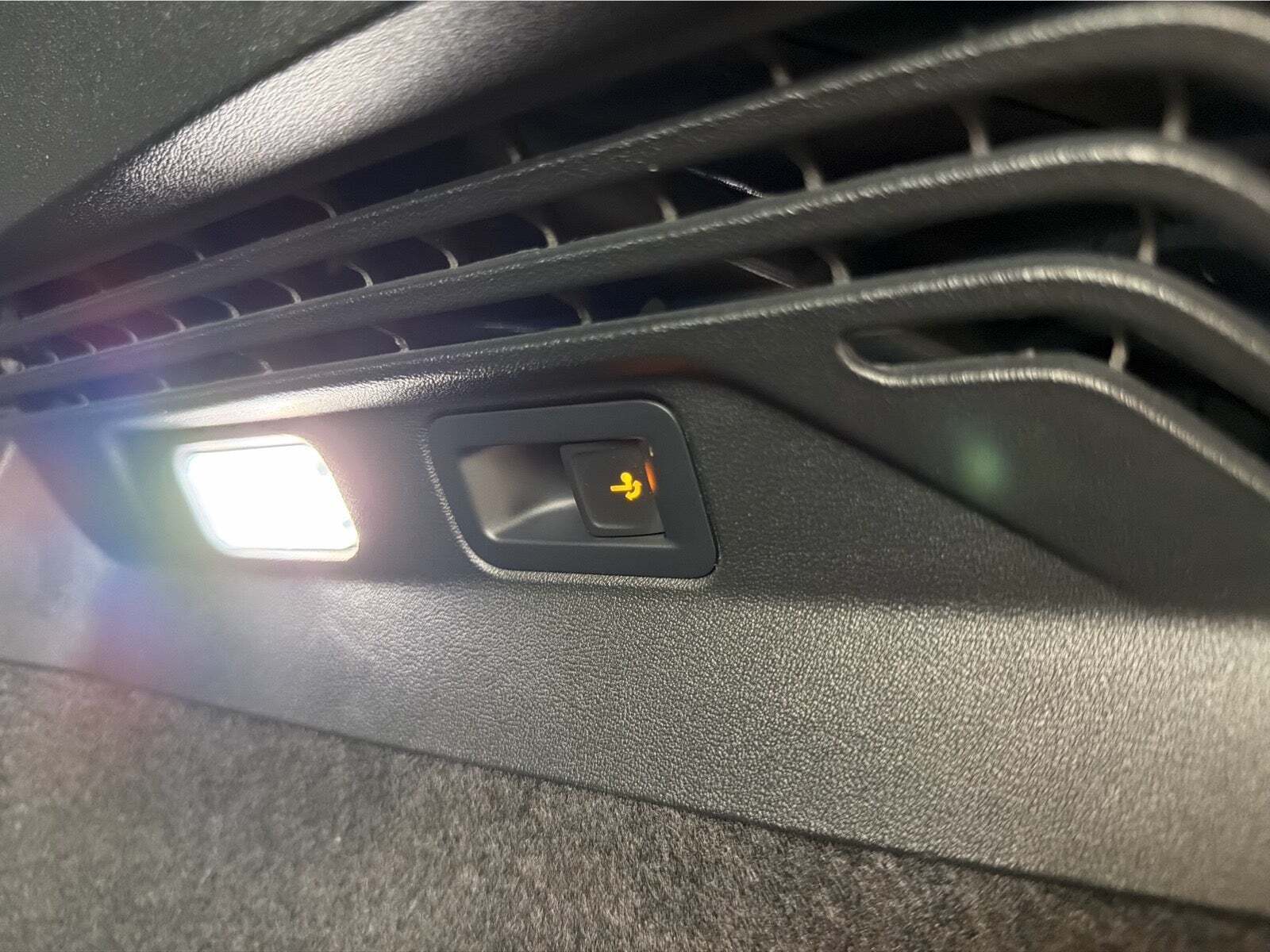 Blå VW ID.5 fra 2023