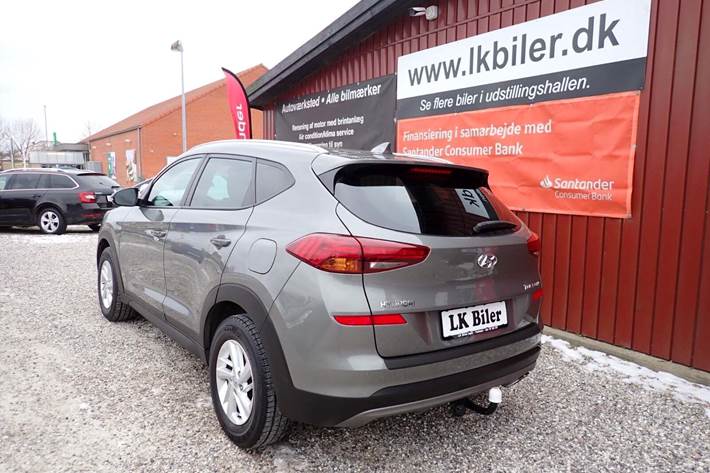 Grå Hyundai Tucson fra 2018
