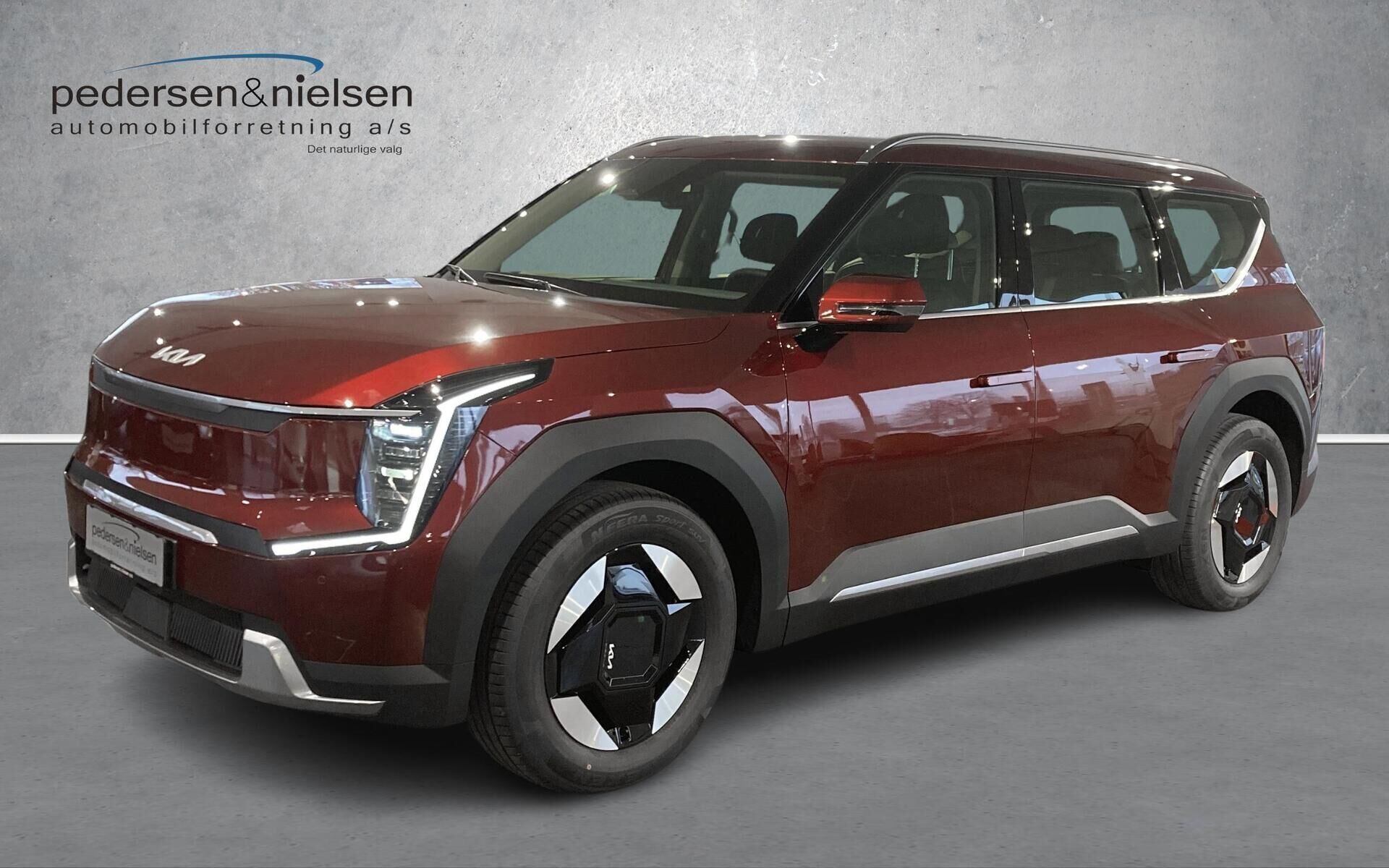 Kia EV9 EL Standard Range Upgrade 218HK 5d Aut.