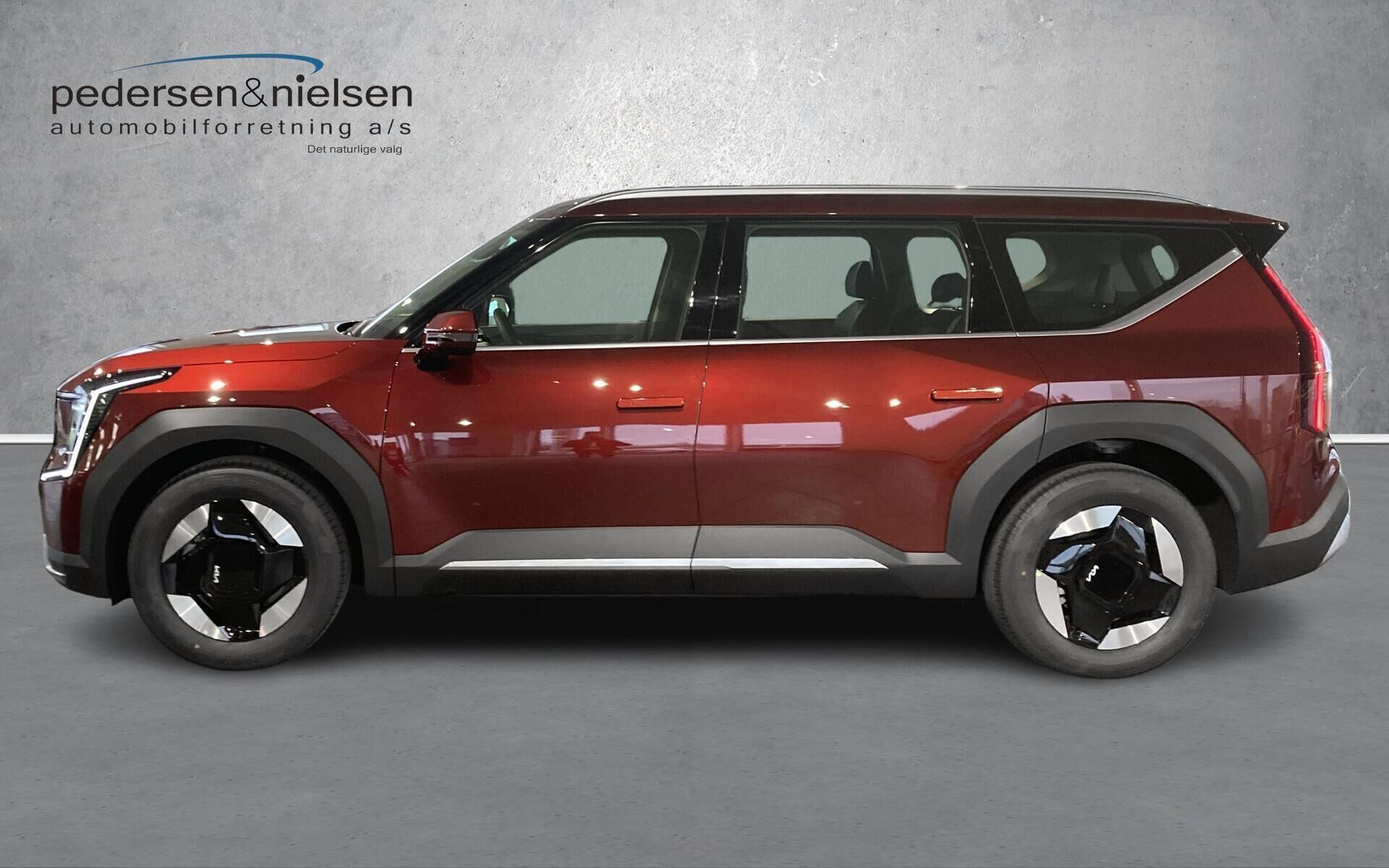 Kia EV9 EL Standard Range Upgrade 218HK 5d Aut.