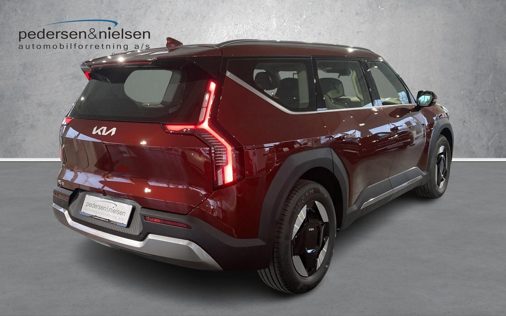 Kia EV9 EL Standard Range Upgrade 218HK 5d Aut.