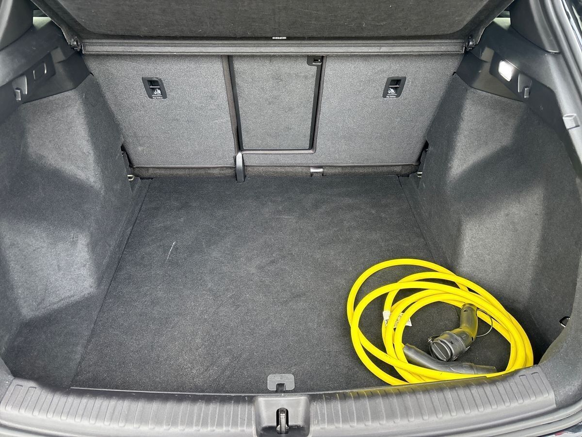 Sort Audi Q4 fra 2023