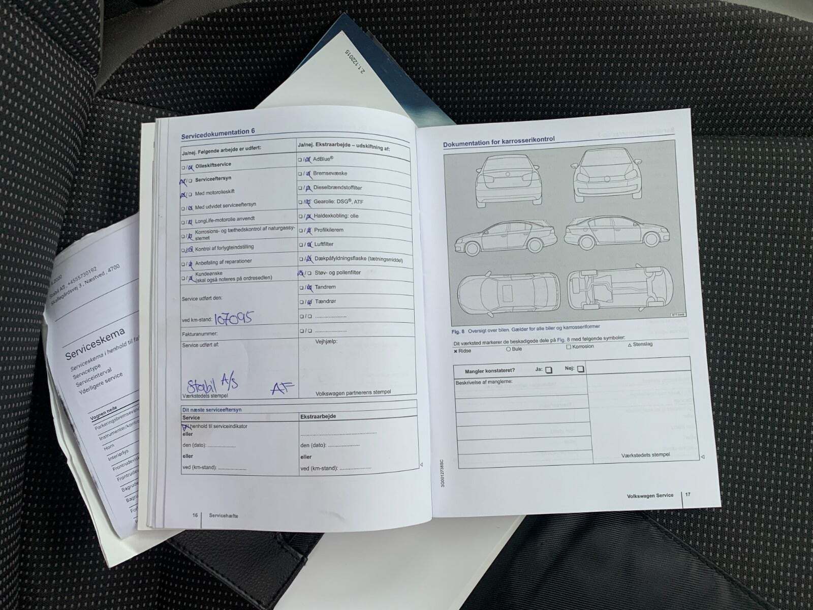 Sort VW UP! fra 2016