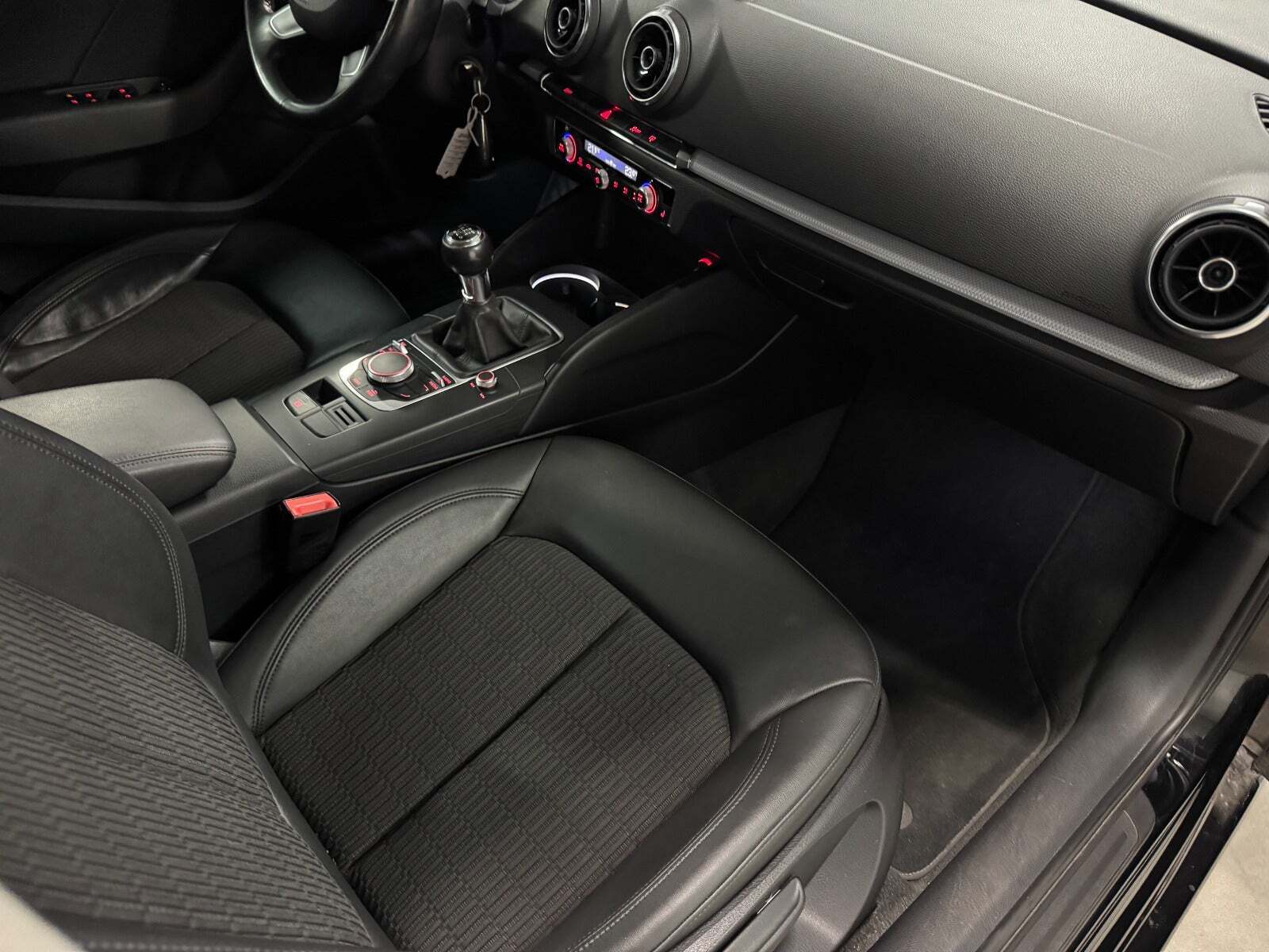 Sort Audi A3 fra 2013