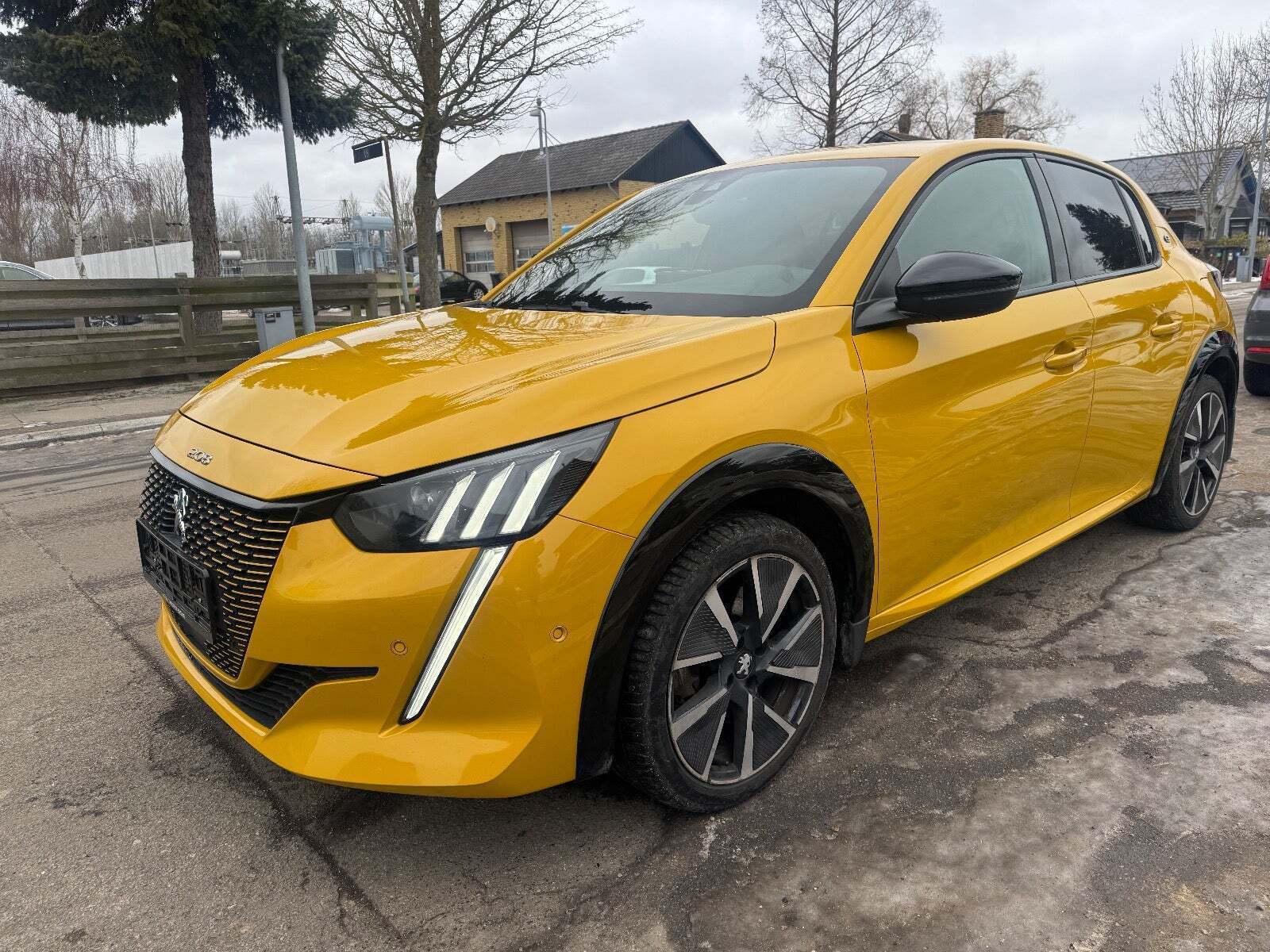 Peugeot e-208 50 GT Line