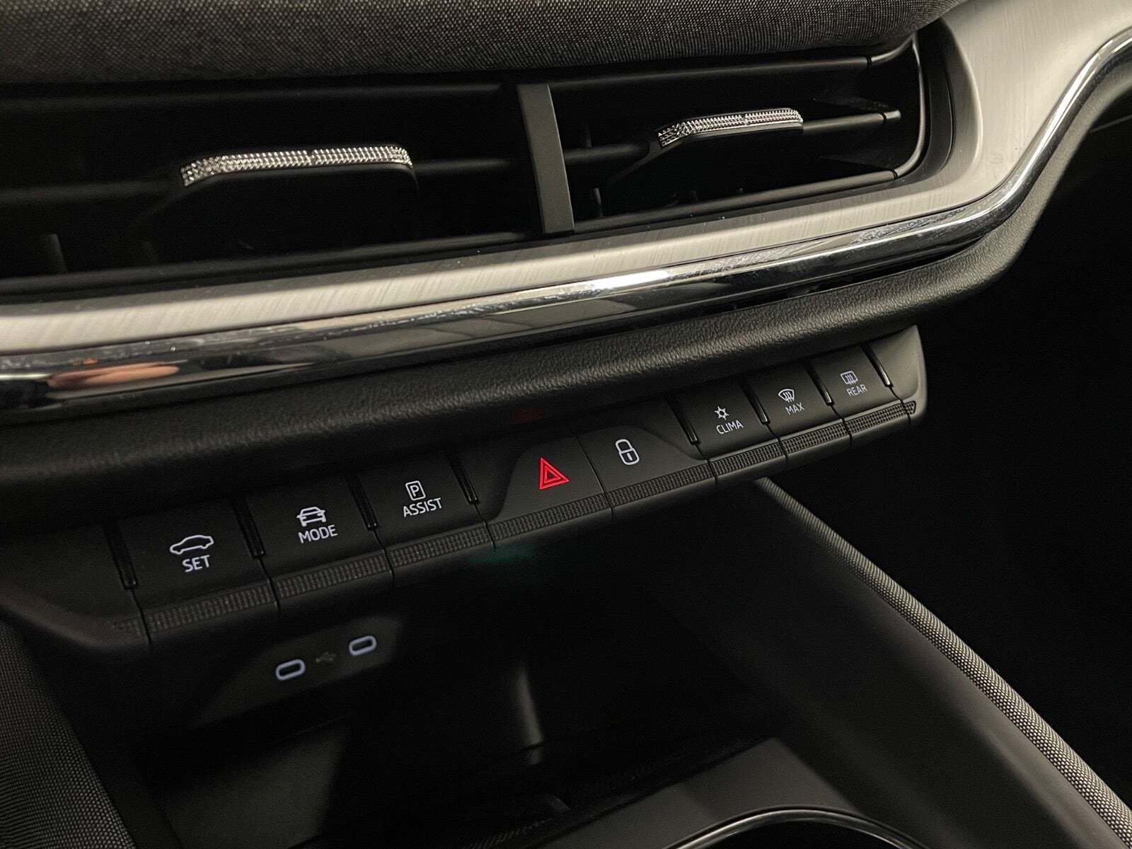 Sort Skoda Enyaq fra 2023