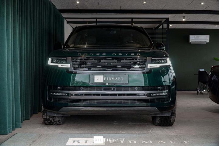 Grøn Land Rover Range Rover fra 2023