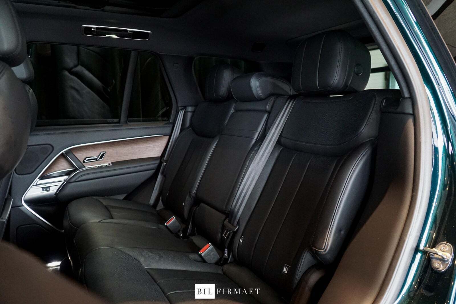 Grøn Land Rover Range Rover fra 2023
