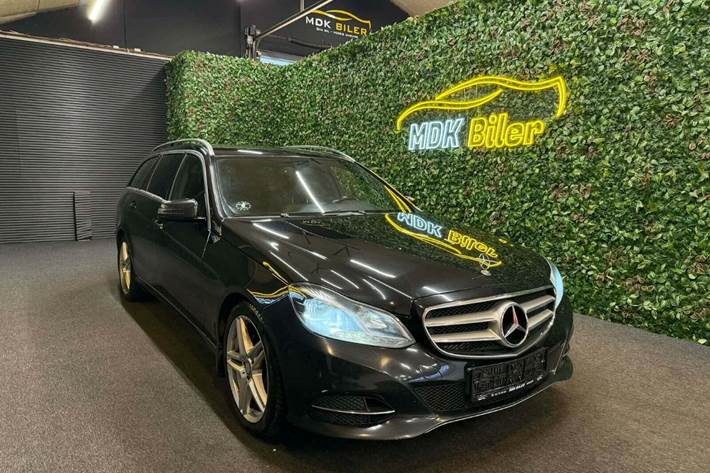 undefined Mercedes E220 fra 2014 set udefra