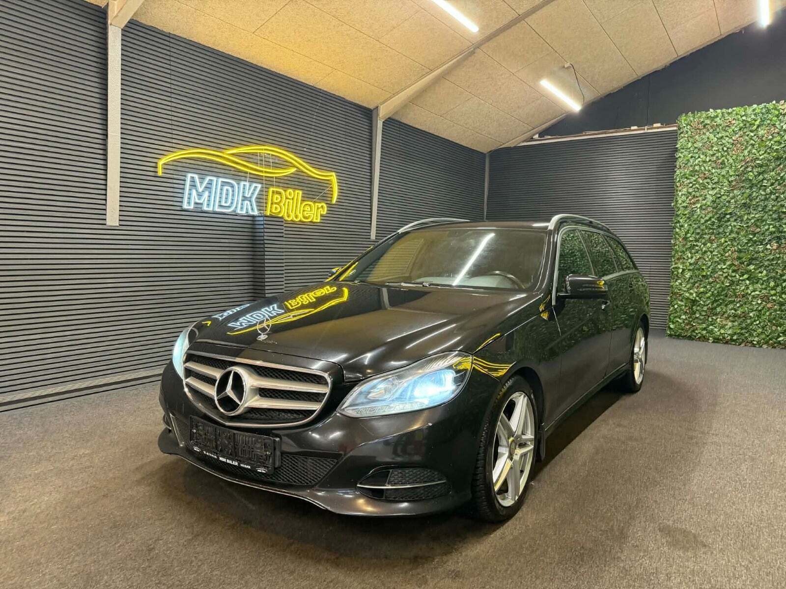 Mercedes E220 2,2 CDi Avantgarde stc. aut.
