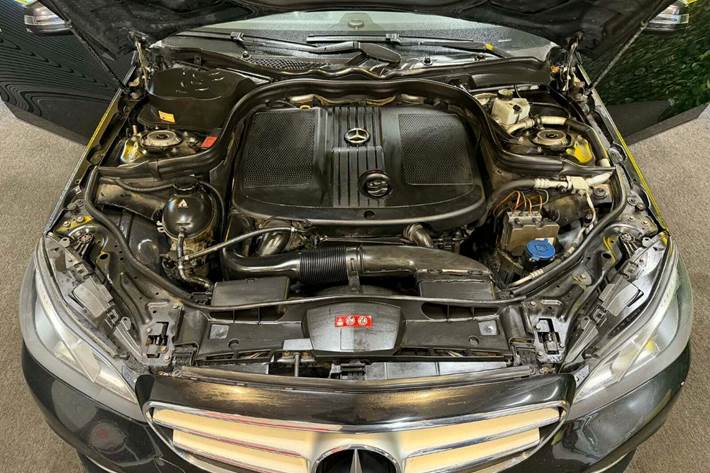 undefined Mercedes E220 fra 2014