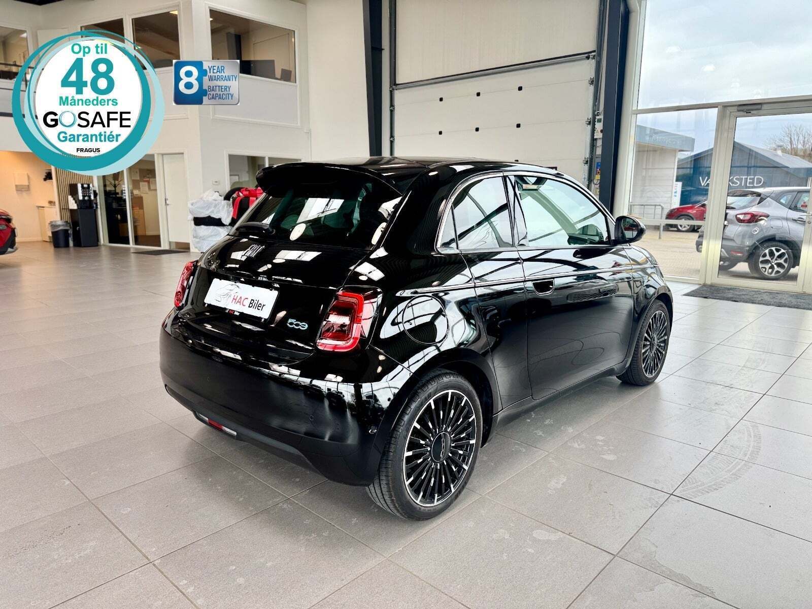 Sort Fiat 500e fra 2023