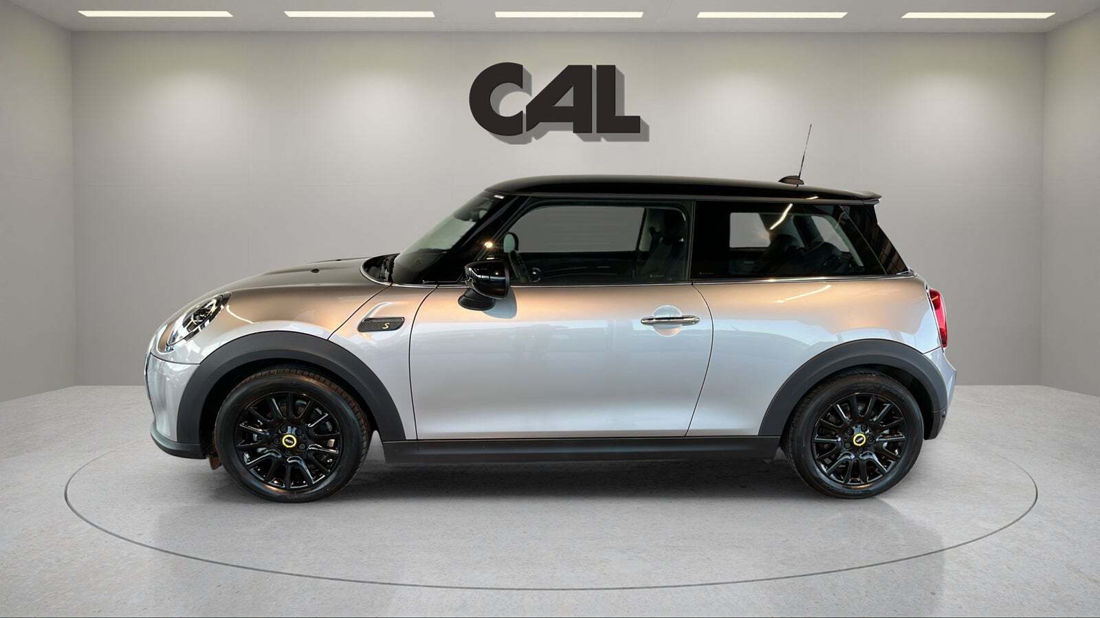 Mini Cooper SE Essential