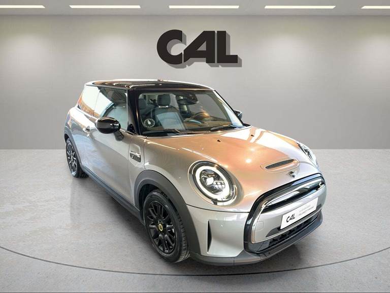 Mini Cooper SE Essential