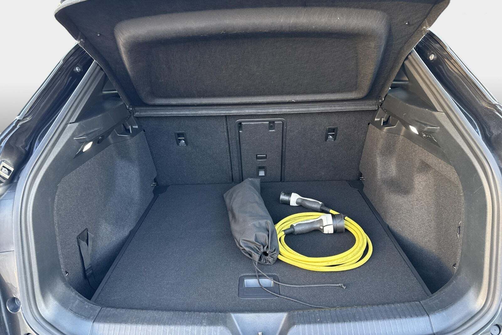 Grå VW ID.4 fra 2023