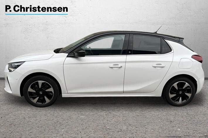 Hvid Opel Corsa-e fra 2023