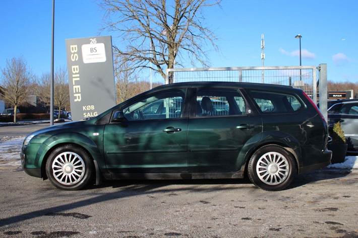 Grøn Ford Focus fra 2005