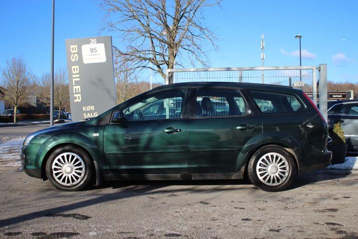 Grøn Ford Focus fra 2005