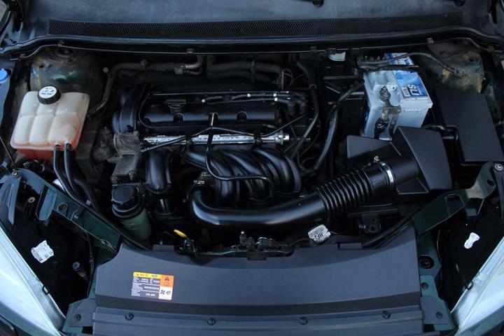 Grøn Ford Focus fra 2005