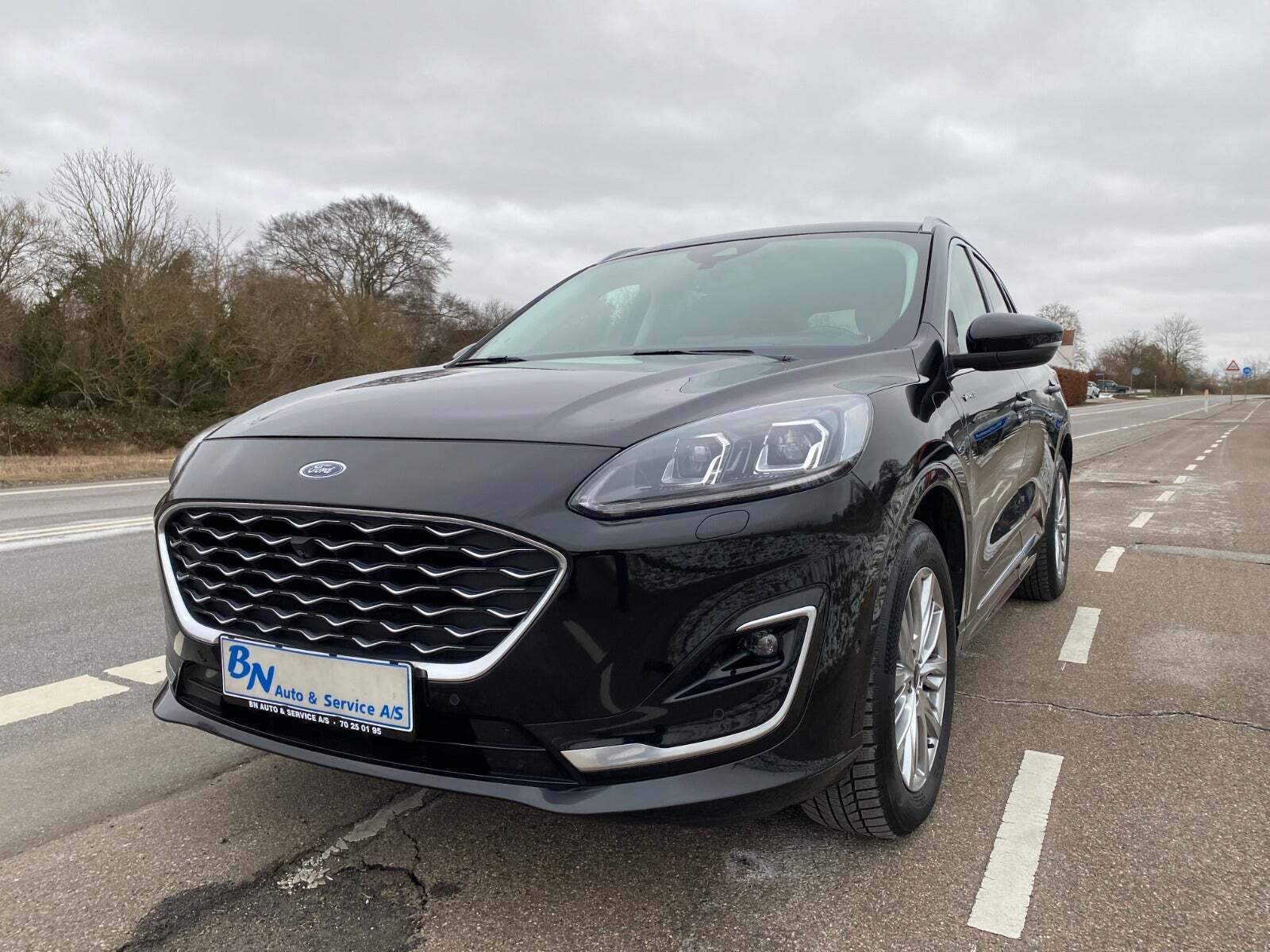 Ford Kuga 2,5 PHEV Vignale CVT