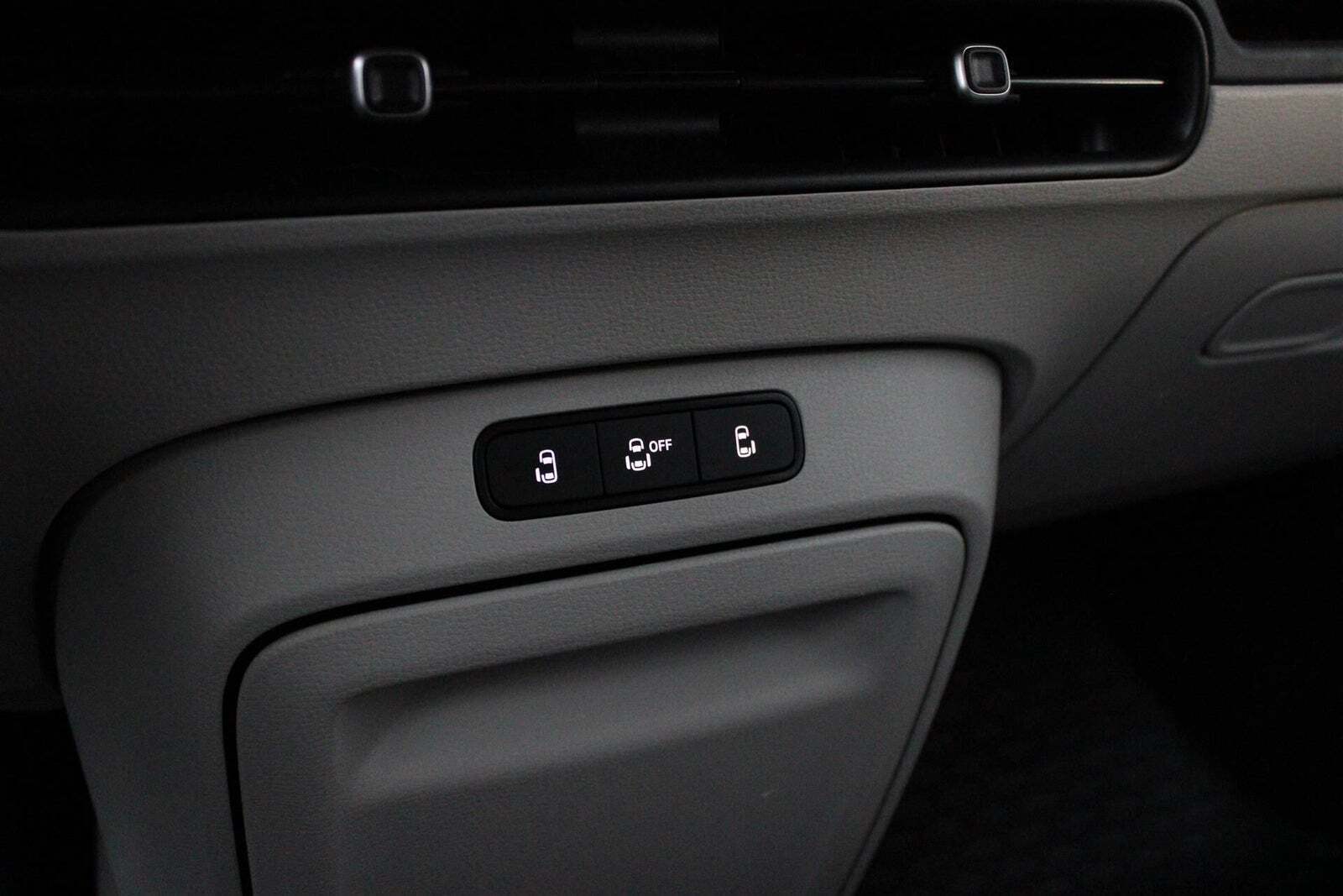 VW ID.Buzz 77 Style 75 Years Edition SWB