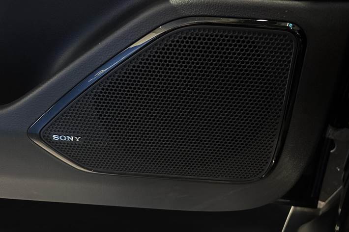 Grå Mazda 6e fra 2025