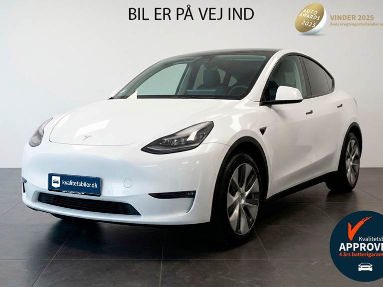 Tesla Model Y EL Standard Range RWD 299HK 5d Aut.